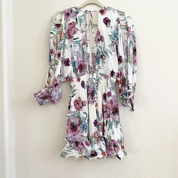 Lovestitch Women's Floral Smocked Baby Doll  Small‎ V neck Dress - Picture 13 of 15